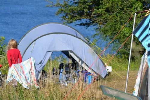 gudhjem-camping-gudhjem-e6fvp