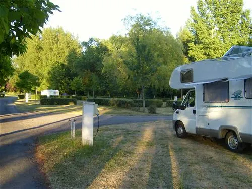 camping-municipal-le-champion-mansle-f2pah