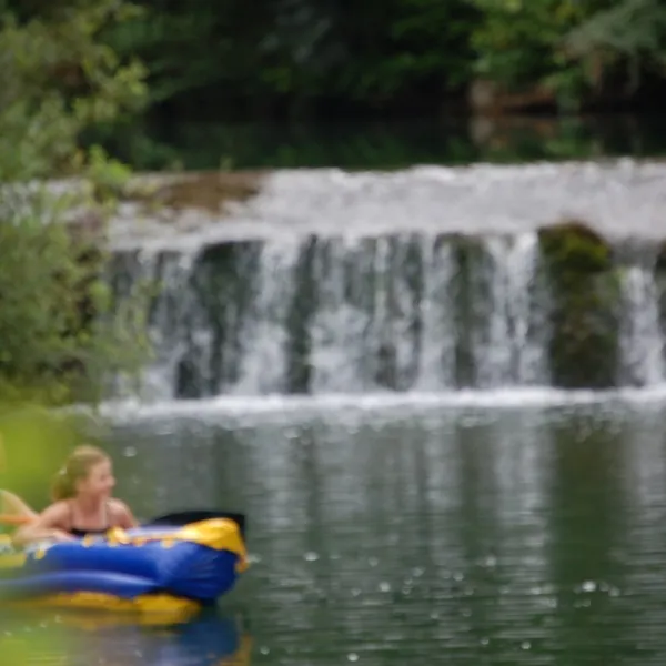 camping-municipal-le-champion-mansle-gxrus