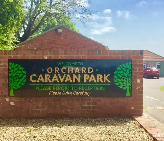 orchard-caravan-park-boston-v7l0x