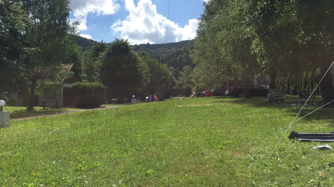 camping-municipal-les-bouleaux-rombach-le-franc-ldm1r