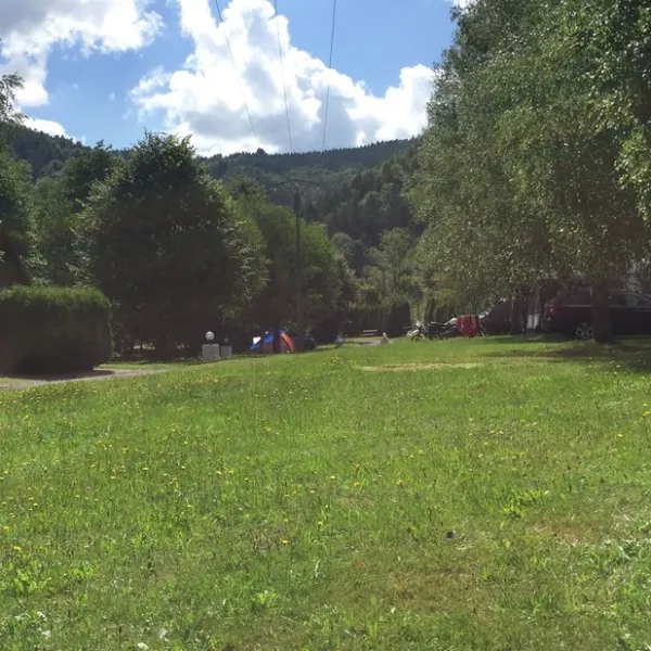 camping-municipal-les-bouleaux-rombach-le-franc-ldm1r