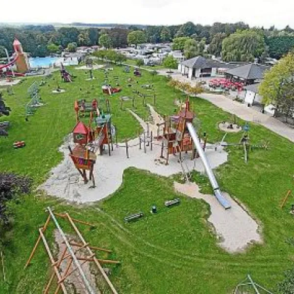 camping-lhirondelle-holiday-resort-oteppe-lq4wc