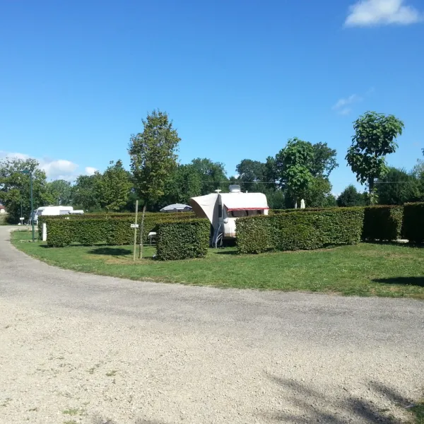 camping-le-renom-ain-9hlp2