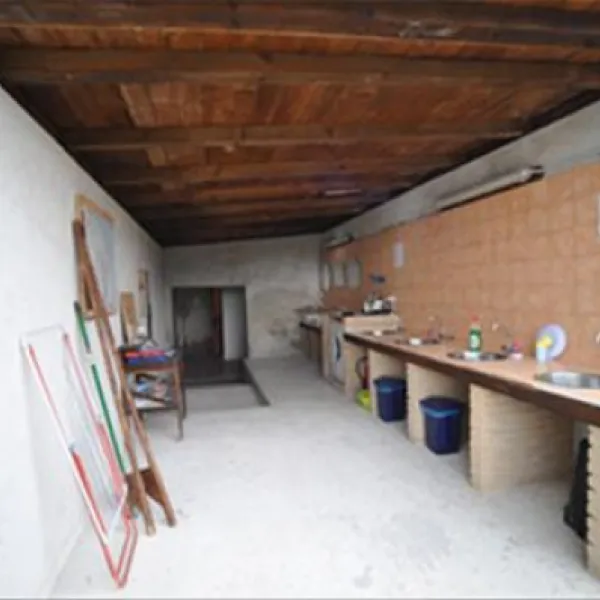 Camping Huis op de heuvel
