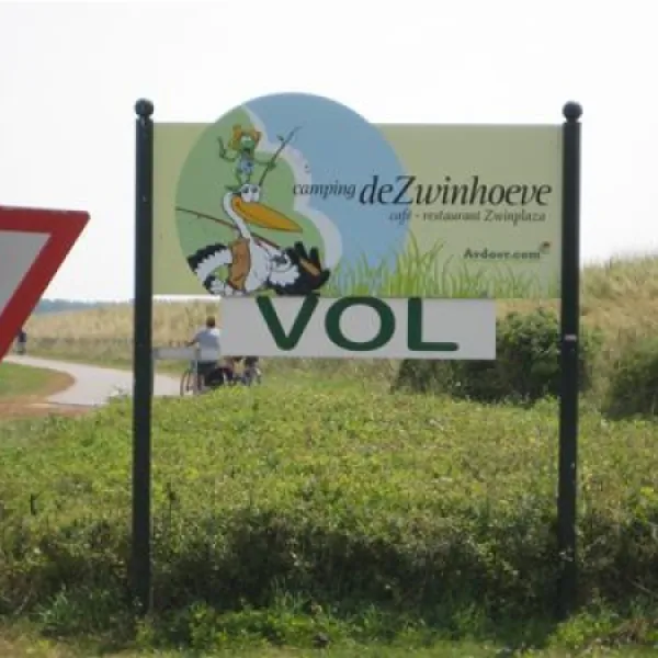 camping-de-zwinhoeve-retranchement-namlh
