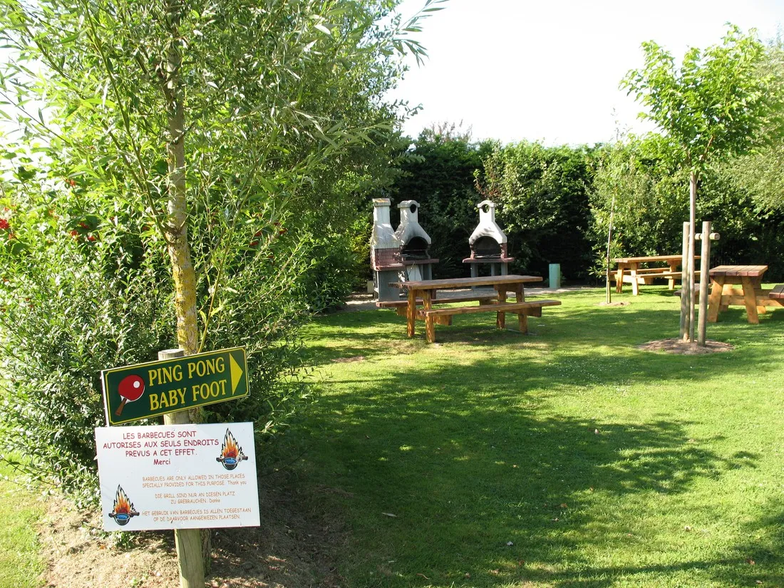 camping-les-charmes-apremont-mpuax