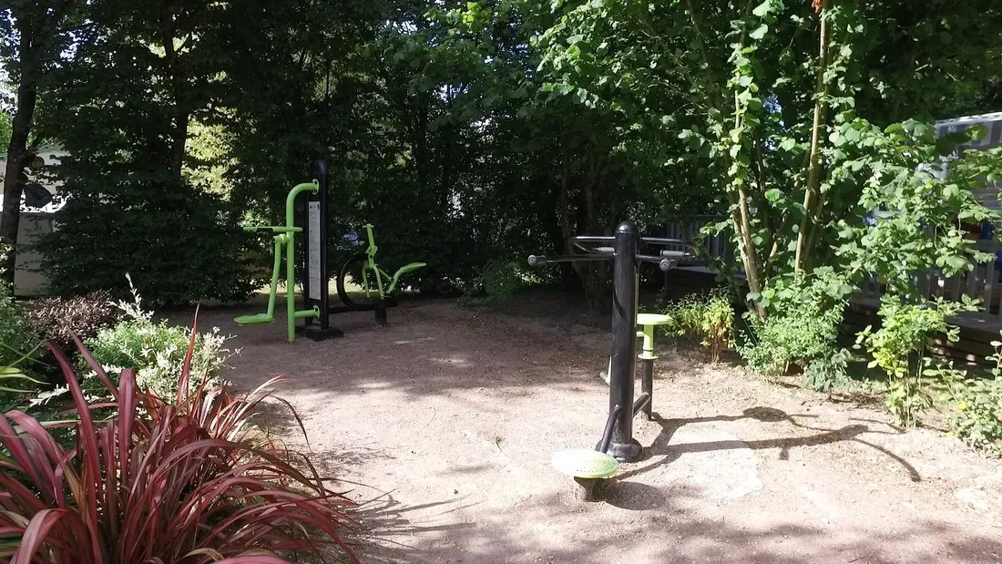 camping-les-charmes-apremont-qbofh