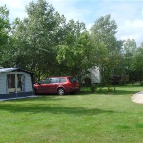 camping-les-charmes-apremont-r3qvw