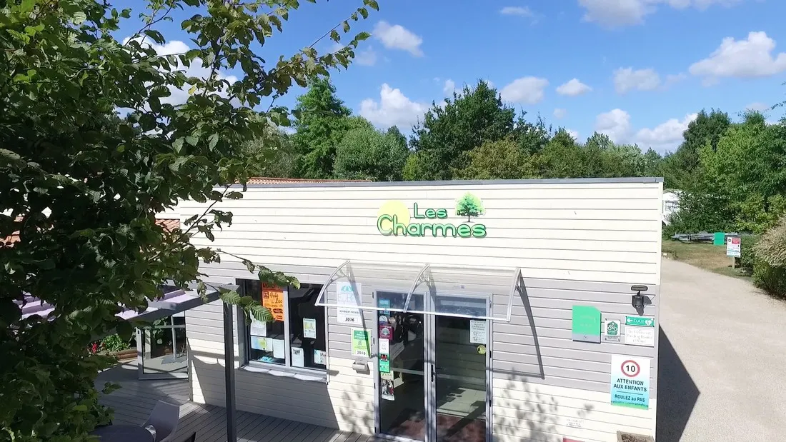 camping-les-charmes-apremont-tgxhe
