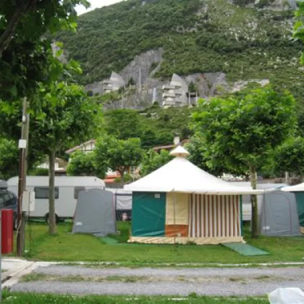 camping-playa-arenillas-islares-xqs8e