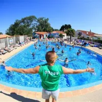 camping-le-chaponnet-brem-sur-mer-gm2w1