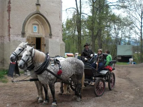 durdahorse-farm-nowa-ruda-mbyjm