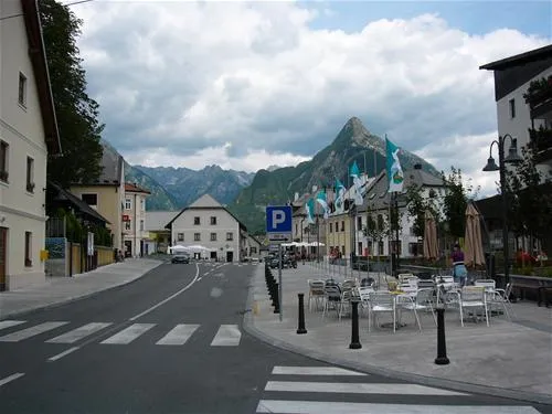 kamp-polovnik-bovec-981pj