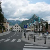 kamp-polovnik-bovec-981pj