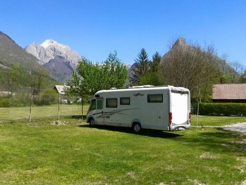 kamp-polovnik-bovec-9lugj