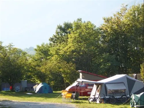 kamp-polovnik-bovec-mnfgr