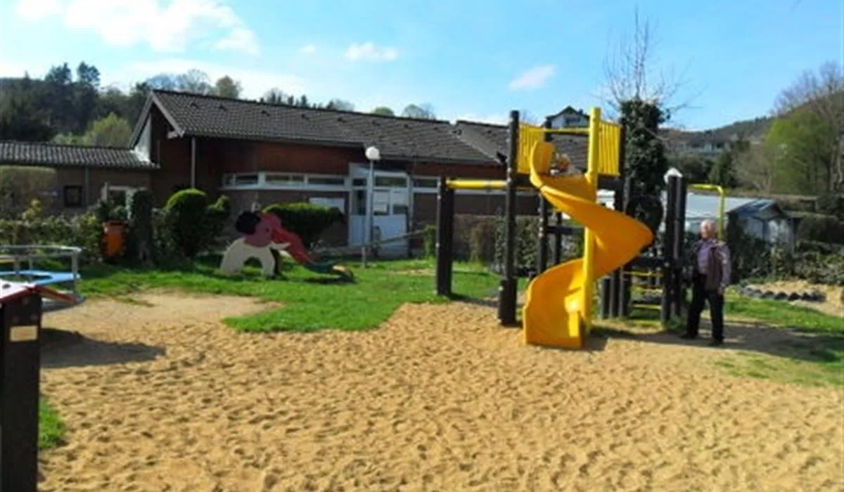 camping-hetzingen-nideggenbrck-qh2hp