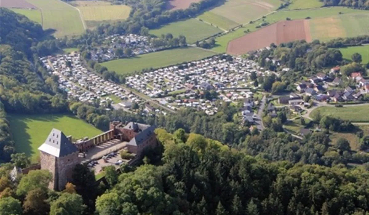 camping-hetzingen-nideggenbrck-wiuoj