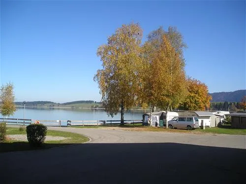 camping-brunnen-brunnen-0v6u6