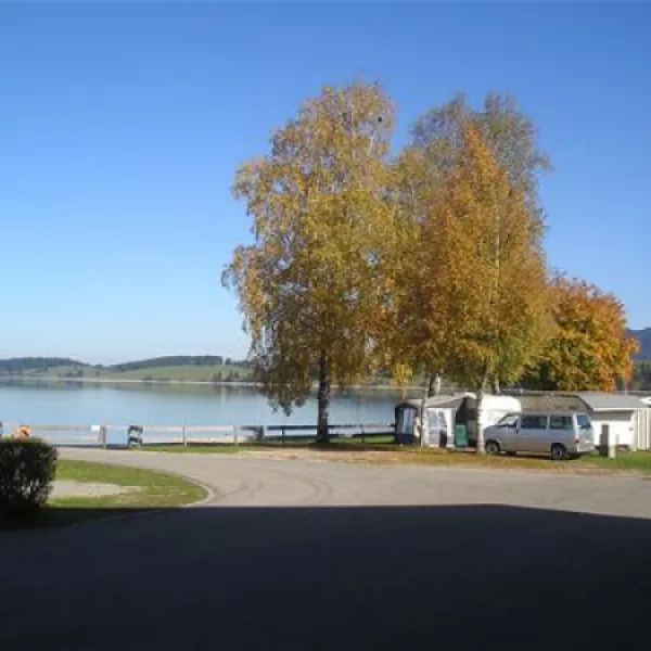 camping-brunnen-brunnen-0v6u6