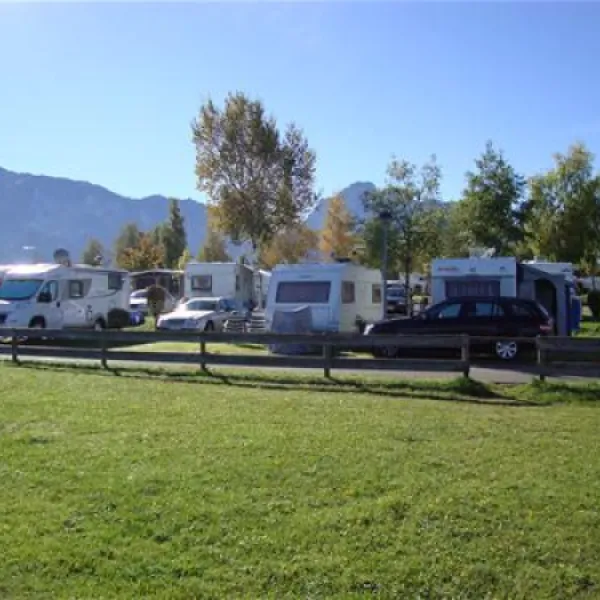 camping-brunnen-brunnen-293mp