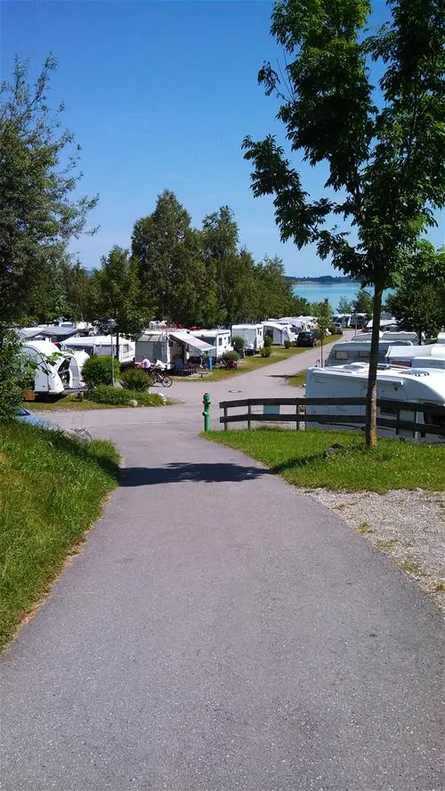 camping-brunnen-brunnen-48h2m