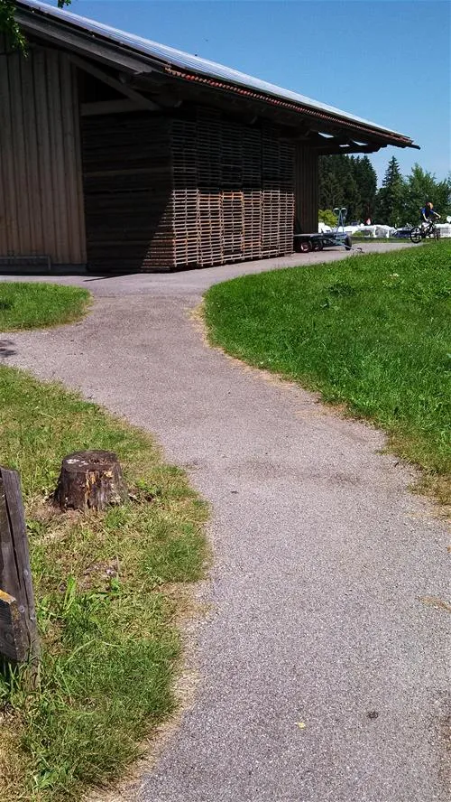 camping-brunnen-brunnen-lnrpj