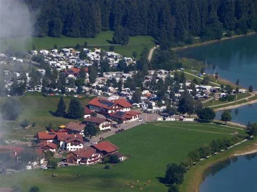 camping-brunnen-brunnen-sflsq