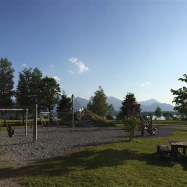 camping-brunnen-brunnen-sqm8e