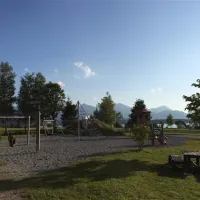 camping-brunnen-brunnen-sqm8e