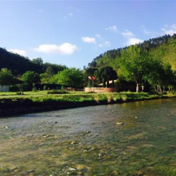 Camping La Bernede