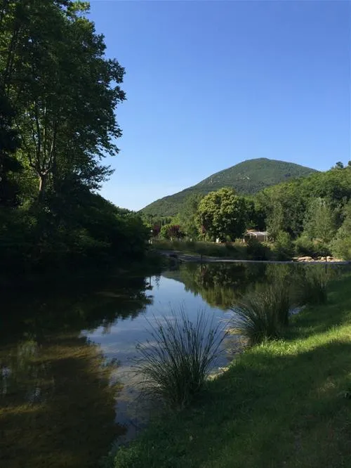 camping-la-bernede-rennes-les-bains-9ykgq
