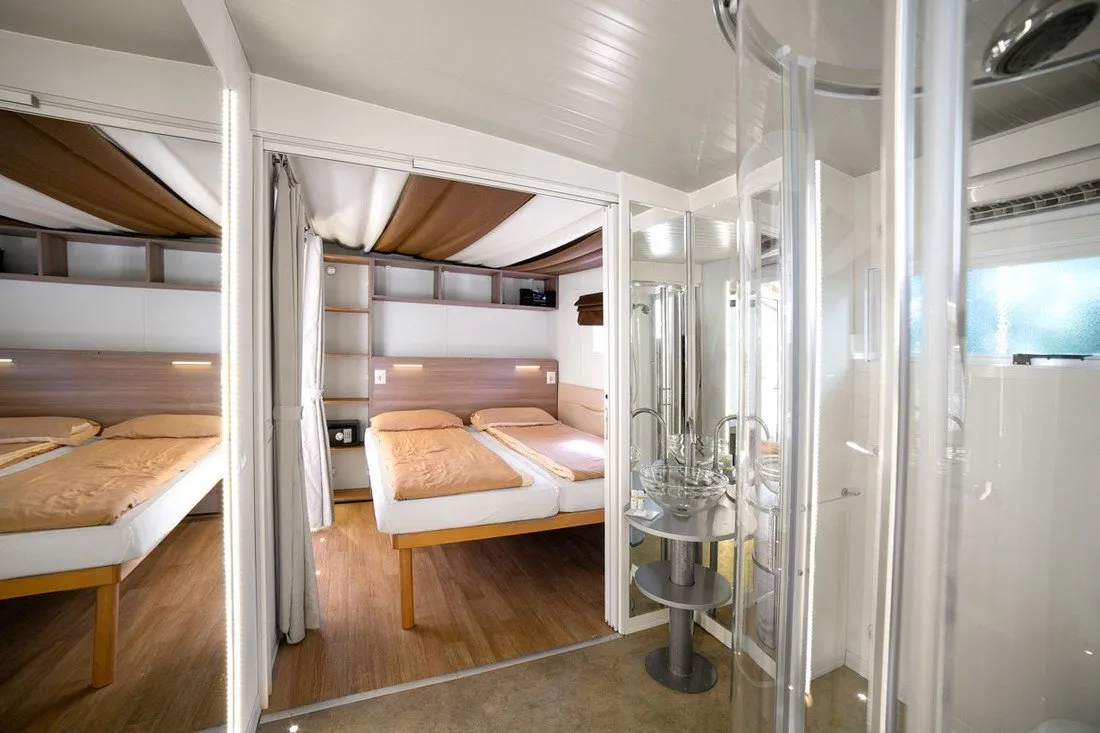 vacanze-camping-boutique-san-felice-del-benaco-ta24v