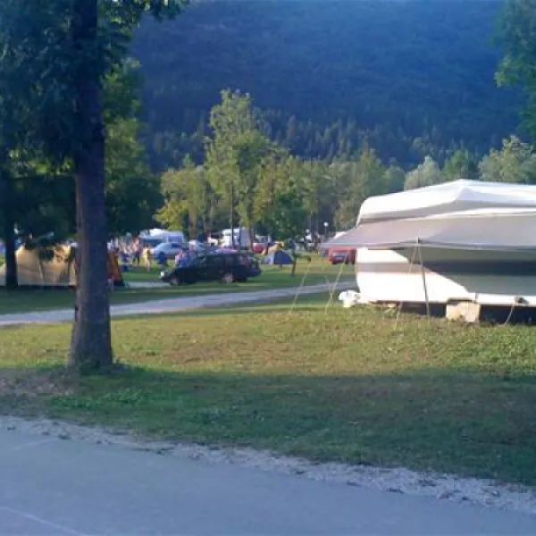 camp-danica-bohinjsko-jezero-cosyu