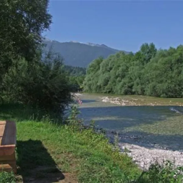 camp-danica-bohinjsko-jezero-qvkfr