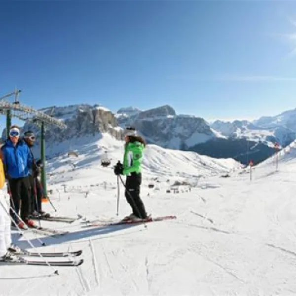 campeggio-catinaccio-rosengarten-pozza-di-fassa-bwoyy