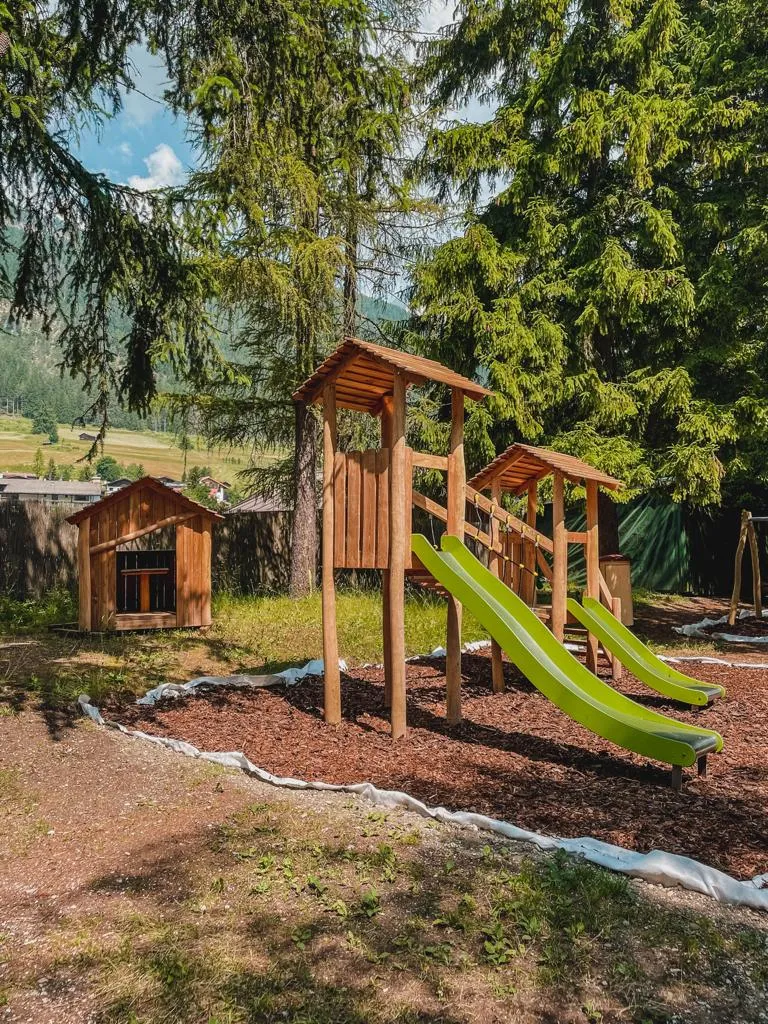 campeggio-catinaccio-rosengarten-pozza-di-fassa-mzrez