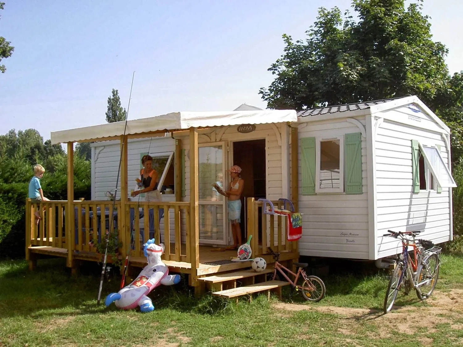 camping-le-plein-air-des-bories-carsac-aillac-mvydi