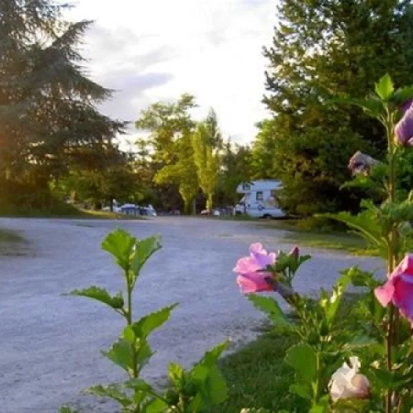 Camping Quercy Vacances  