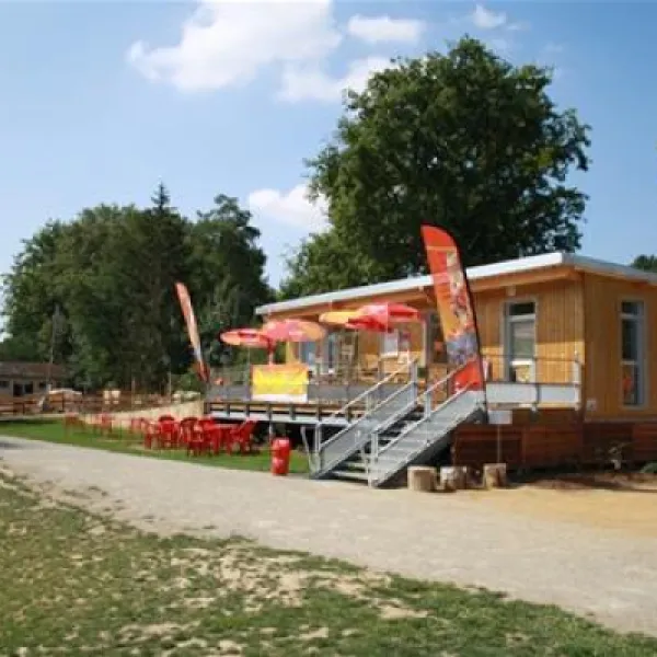 camping-municipal-le-port-ribouet-la-jaille-yvon-wx5rp