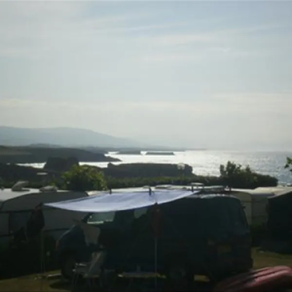 camping-playa-de-tapia-tapia-de-casariego-bzmoc