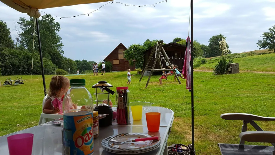 camping-moulin-du-pommier-saulgond-bs1mk