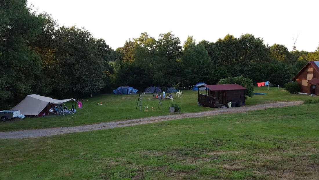 camping-moulin-du-pommier-saulgond-fbjoz
