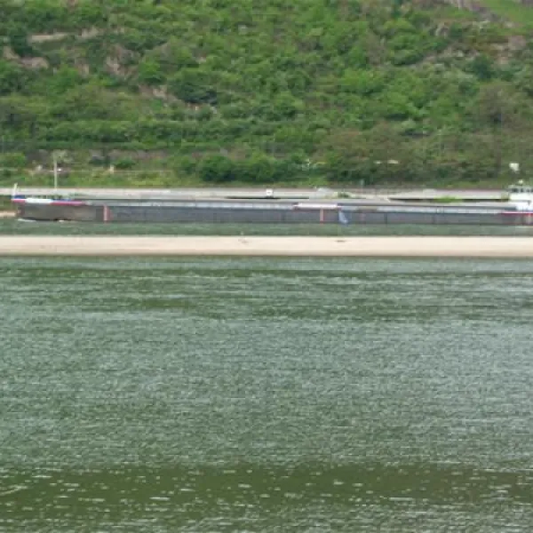 camping-sonnenstrand-bacharach-cyejc