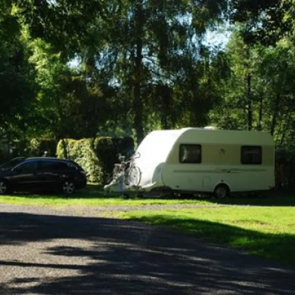 camping-municipal-la-palle-pontgibaud-fm5kv