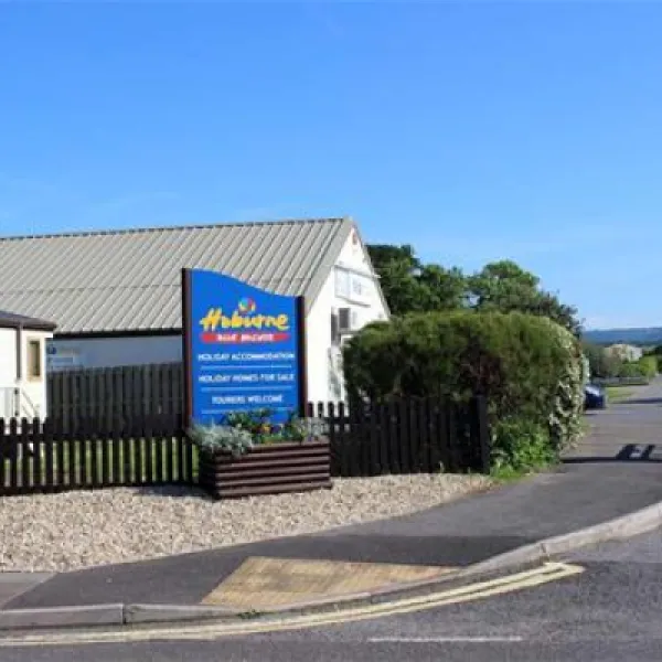 hoburne-blue-anchor-minehead-c5qaq