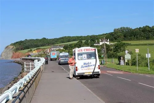 hoburne-blue-anchor-minehead-ir5en