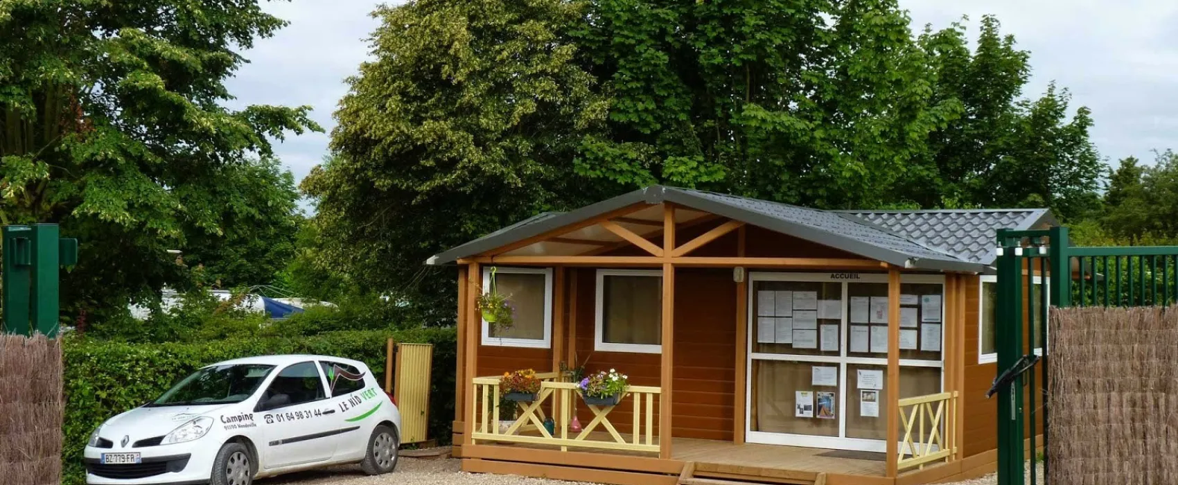 Camping Caravaning La Roche Aux Dames
