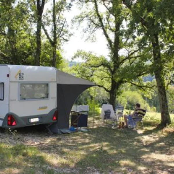 camping-les-pastourels-veyrines-de-domme-h7unb